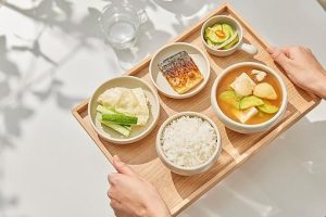전문가들이 권장하는 간단하고 건강한 식습관 규칙